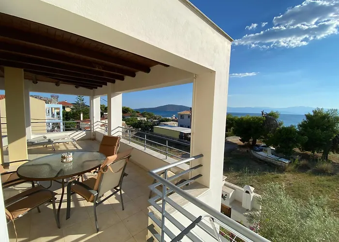 Iria Sunset View Apartment